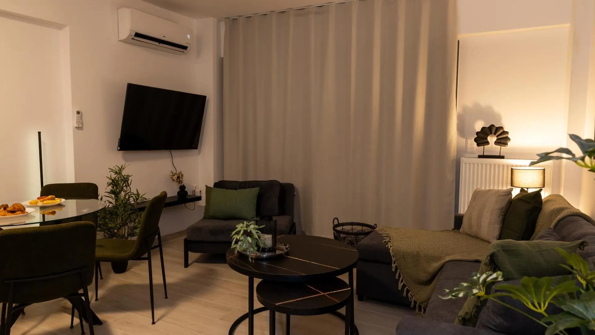 Velvet Luxury Apartments In The City Center By Binobi! Thessaloniki Greece